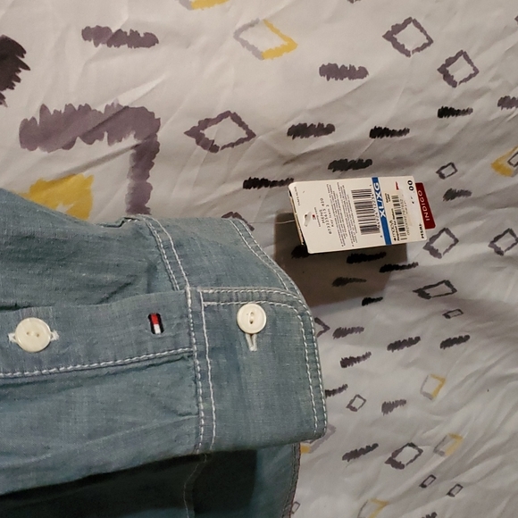 Tommy Hilfiger Denim Button up Shirt XL - Picture 2 of 7